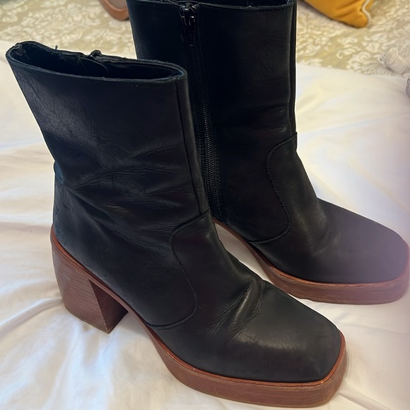 Free People black heeled leather boots. - Picture 3 of 5